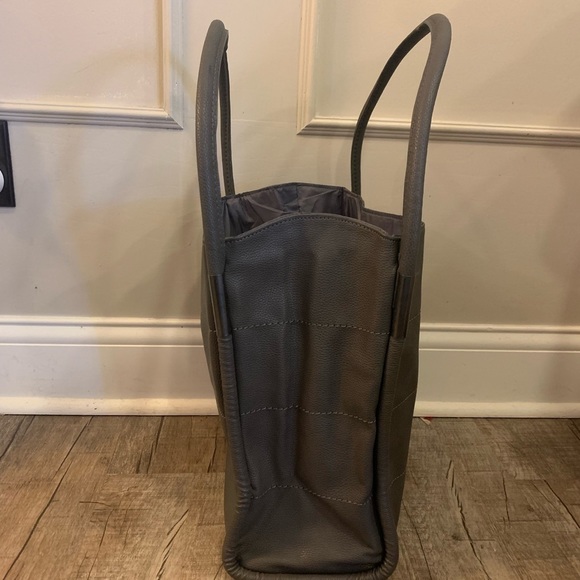 NWOT Neiman Marcus Pebbled Gray Faux Leather Tote - Picture 3 of 11